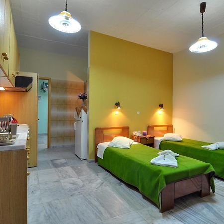 Hotel Smaragdi Apartments Vissa Zimmer foto